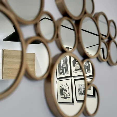 ماي ميزون ان - سانتي * باريس